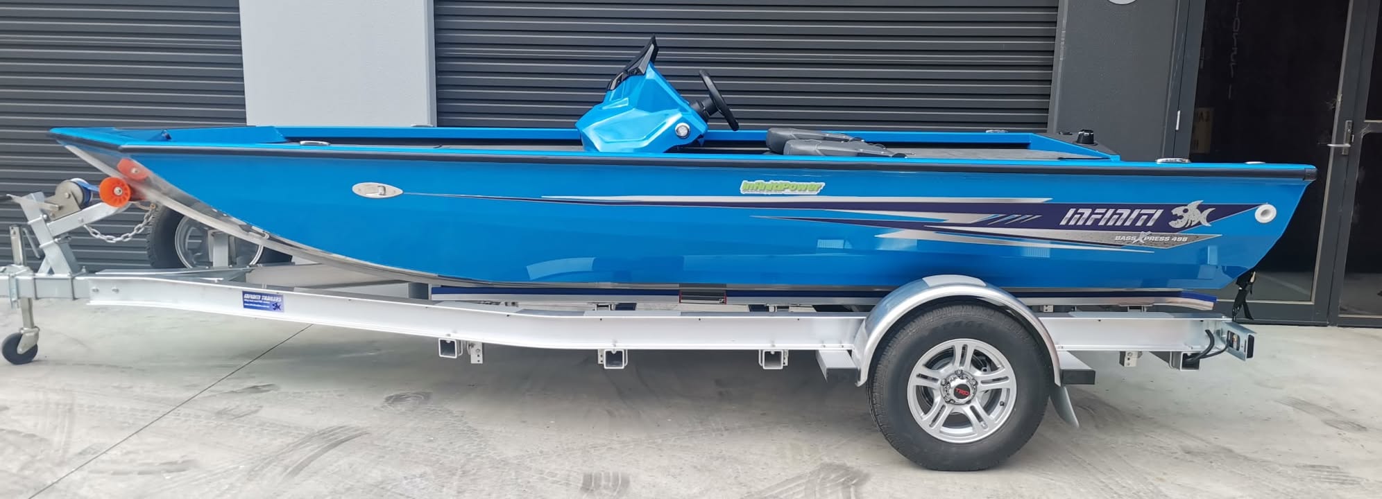 Infiniti Boats